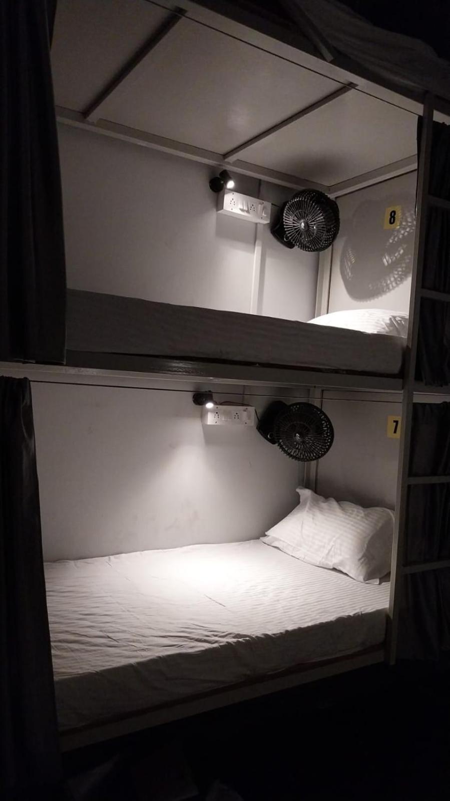 Saffron Dormitory Goregaon East 孟买 外观 照片
